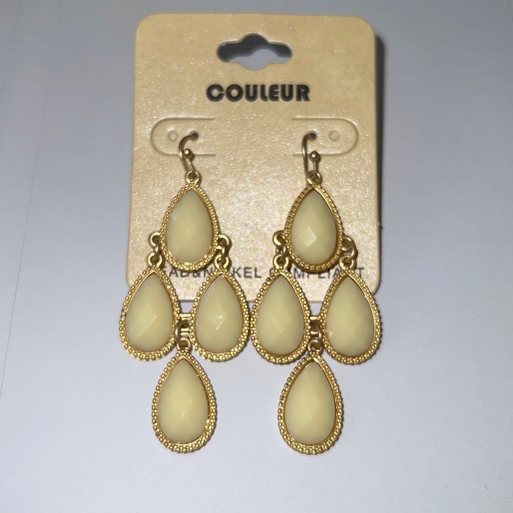 Cream and Gold Pear Shape Dangle Earrings